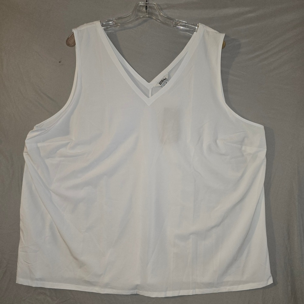 Eddie Bauer Departure Tank Top 2X Womens Snow White V-Neck UPF 50+ Stretch 4221